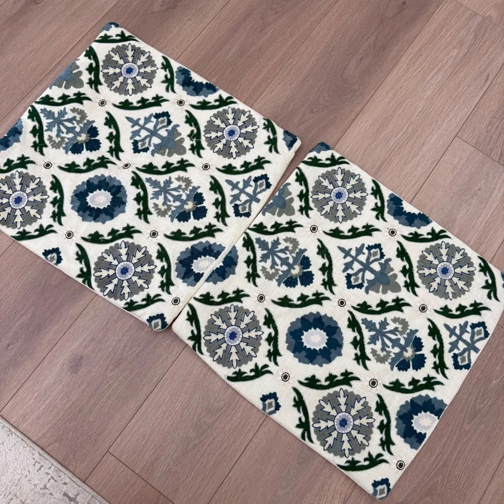 J6 Moss & Willow Sally Embroidery Pillow Covers Set of 2 Blue Green Floral 20x20